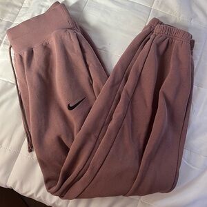 Nike Women’s Sweatpants